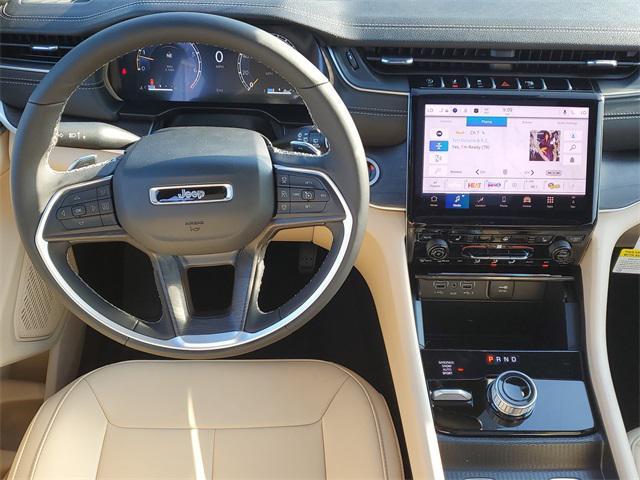 new 2025 Jeep Grand Cherokee car, priced at $44,114