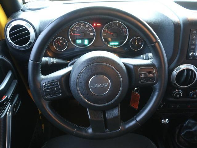 used 2015 Jeep Wrangler Unlimited car, priced at $26,399