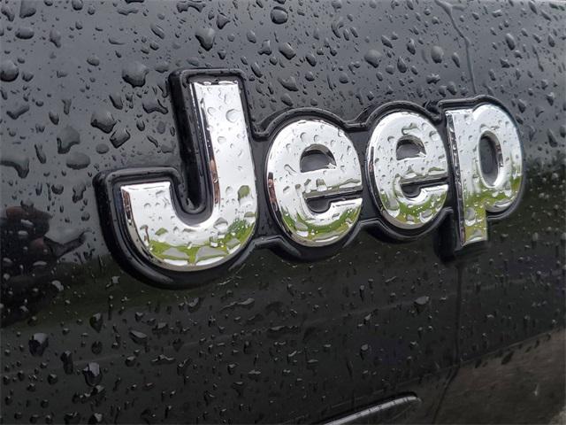 used 2016 Jeep Cherokee car, priced at $9,991