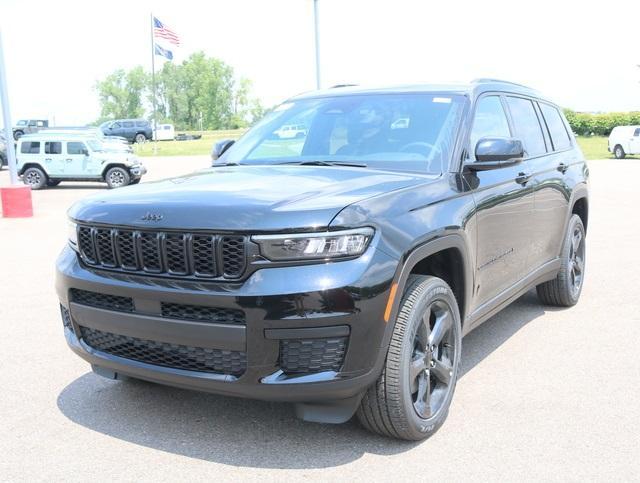 new 2024 Jeep Grand Cherokee L car, priced at $44,438