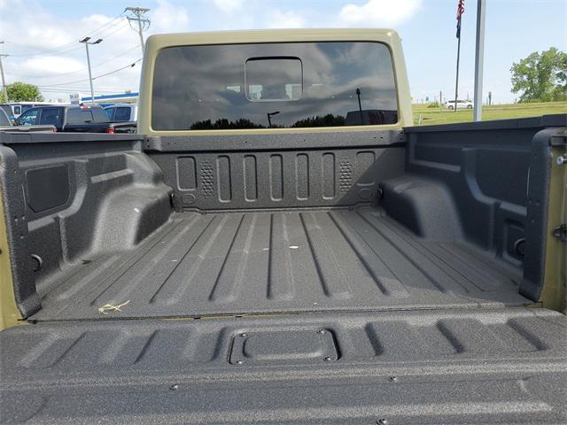 new 2025 Jeep Gladiator car, priced at $49,438