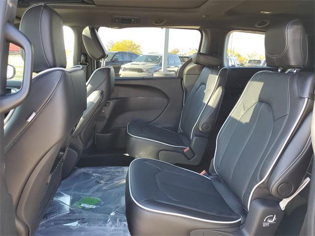 new 2026 Chrysler Pacifica car, priced at $45,764