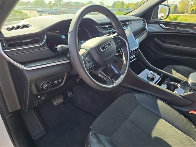 used 2023 Jeep Grand Cherokee car, priced at $28,888