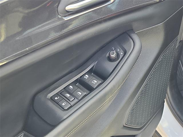 used 2023 Jeep Grand Cherokee car, priced at $28,888