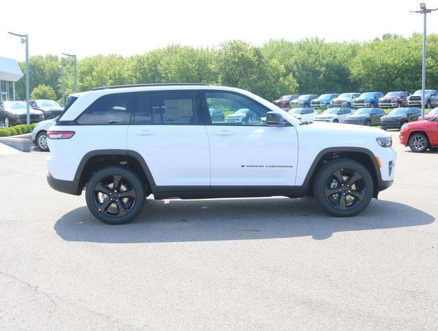 new 2024 Jeep Grand Cherokee car, priced at $41,643