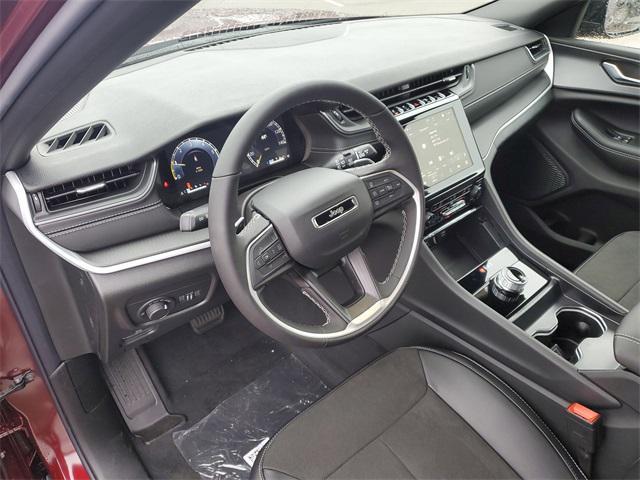 new 2025 Jeep Grand Cherokee car, priced at $41,373