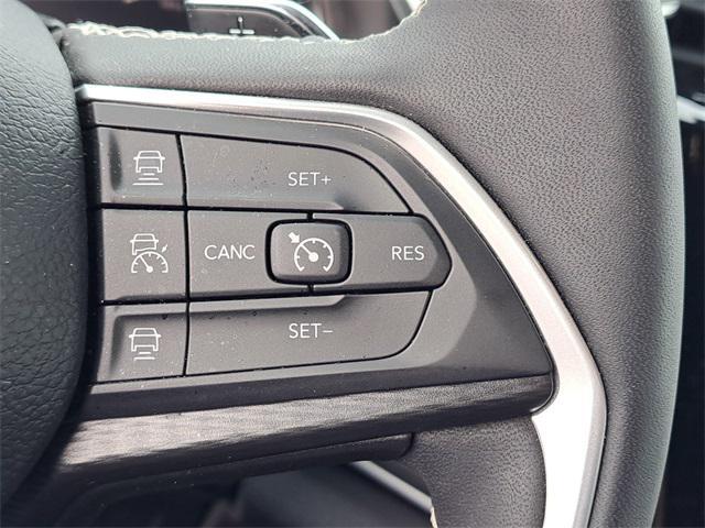 used 2023 Jeep Grand Cherokee car, priced at $35,995