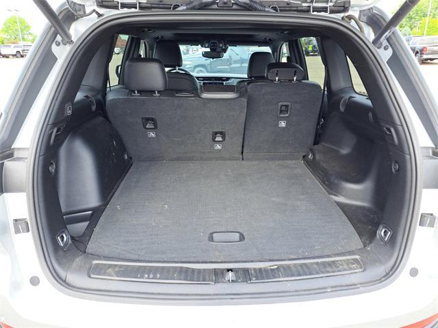 used 2023 Jeep Grand Cherokee car, priced at $35,995