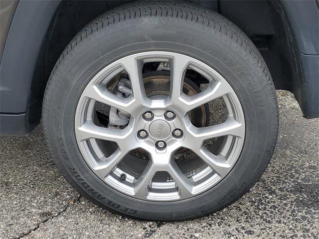 used 2022 Jeep Compass car, priced at $22,999