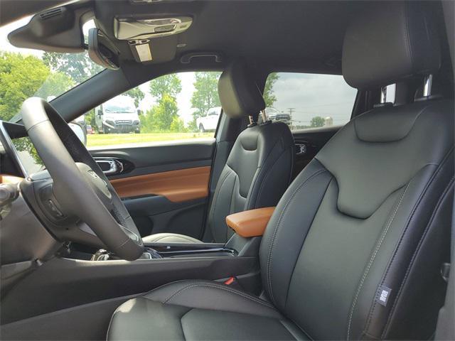 new 2025 Jeep Compass car, priced at $32,684