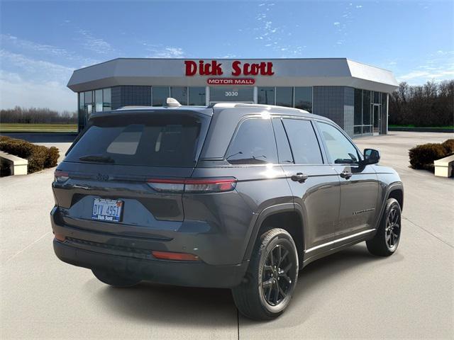 new 2025 Jeep Grand Cherokee car, priced at $41,254