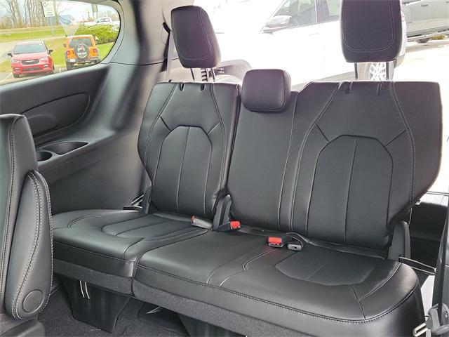 new 2026 Chrysler Pacifica car, priced at $39,245