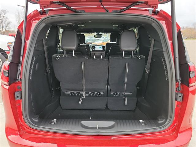 new 2026 Chrysler Pacifica car, priced at $39,245