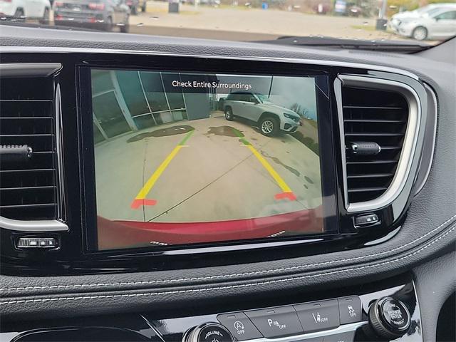 new 2026 Chrysler Pacifica car, priced at $39,245