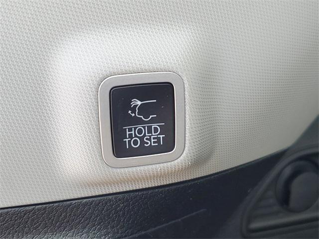 used 2023 Jeep Grand Cherokee car, priced at $31,999