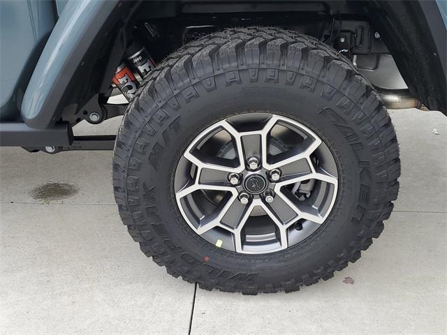 new 2025 Jeep Gladiator car, priced at $54,985