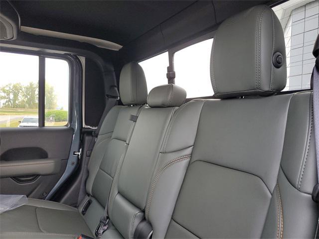 new 2025 Jeep Gladiator car, priced at $54,985