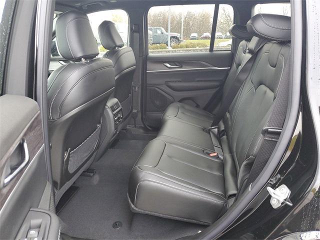 new 2025 Jeep Grand Cherokee car, priced at $47,808