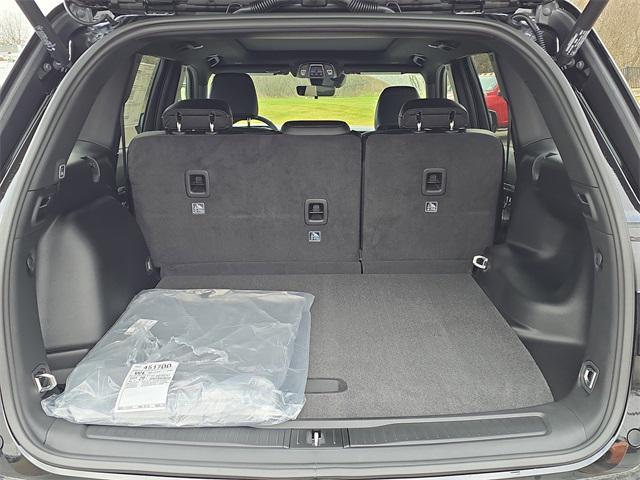 new 2025 Jeep Grand Cherokee car, priced at $48,659