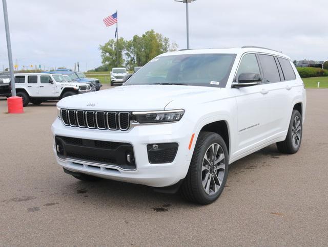 new 2024 Jeep Grand Cherokee L car, priced at $54,599