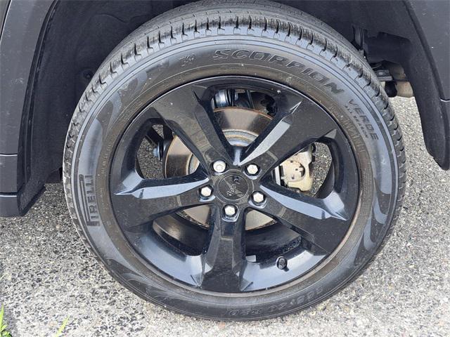 used 2023 Jeep Grand Cherokee car, priced at $33,699