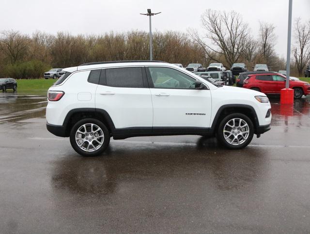 new 2024 Jeep Compass car, priced at $30,182