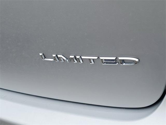 used 2023 Chrysler Pacifica car, priced at $33,777