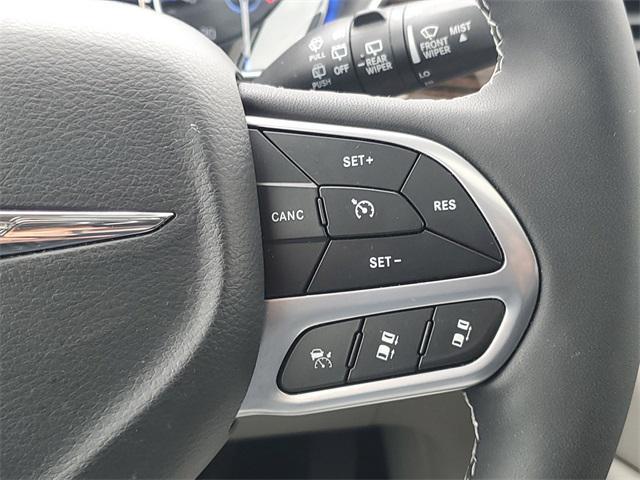 used 2023 Chrysler Pacifica car, priced at $33,777