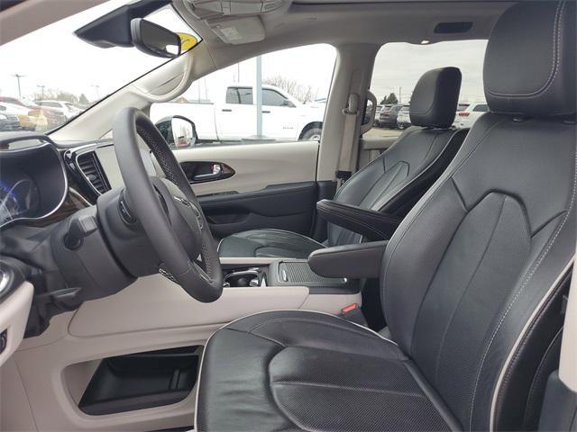 used 2023 Chrysler Pacifica car, priced at $33,777
