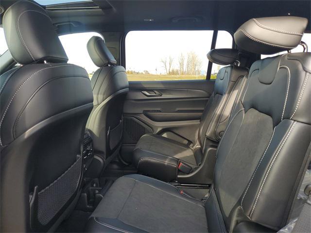 new 2025 Jeep Grand Cherokee L car, priced at $43,836