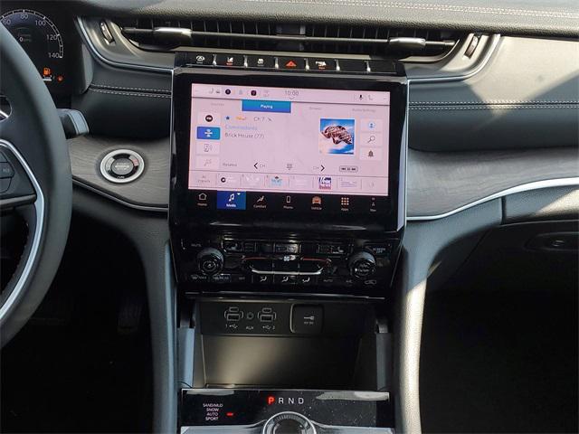 new 2025 Jeep Grand Cherokee L car, priced at $40,458