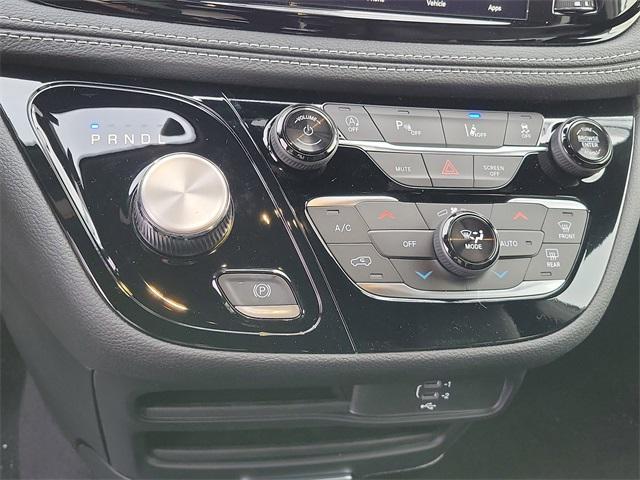 new 2026 Chrysler Pacifica car, priced at $39,915