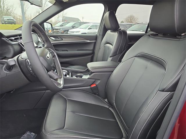 new 2025 Jeep Grand Cherokee car, priced at $47,808