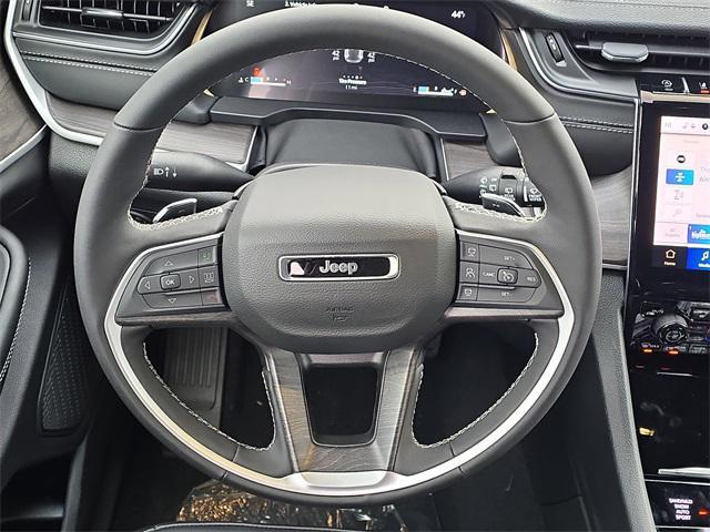 new 2025 Jeep Grand Cherokee car, priced at $47,808