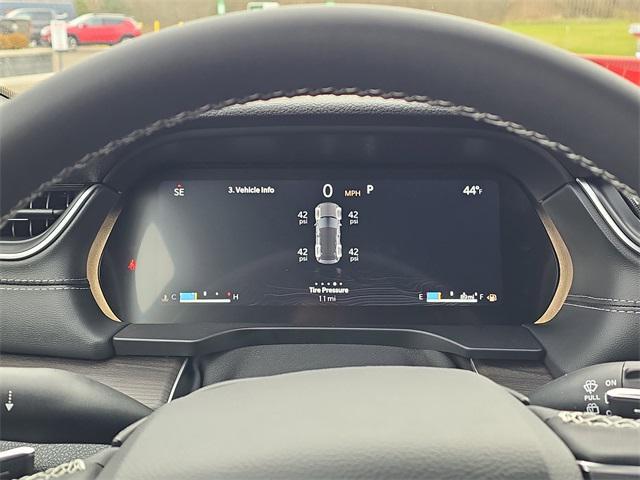 new 2025 Jeep Grand Cherokee car, priced at $47,808