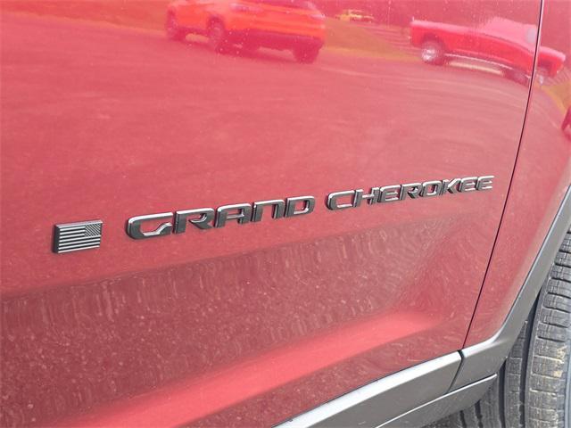 new 2025 Jeep Grand Cherokee car, priced at $47,808