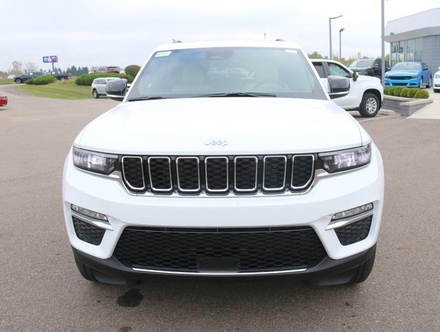 new 2025 Jeep Grand Cherokee car, priced at $44,557