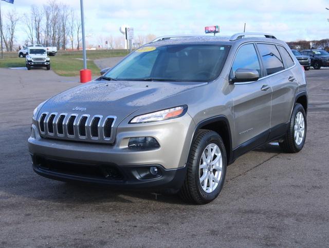 used 2017 Jeep Cherokee car, priced at $18,889