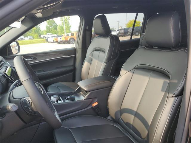 new 2025 Jeep Grand Cherokee L car, priced at $48,452