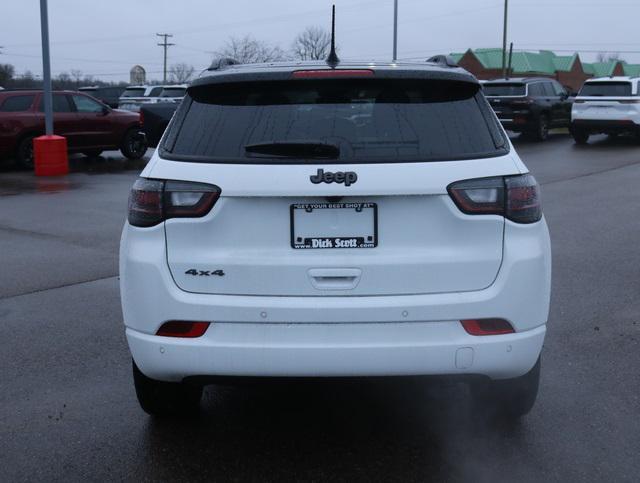 new 2025 Jeep Compass car, priced at $32,702