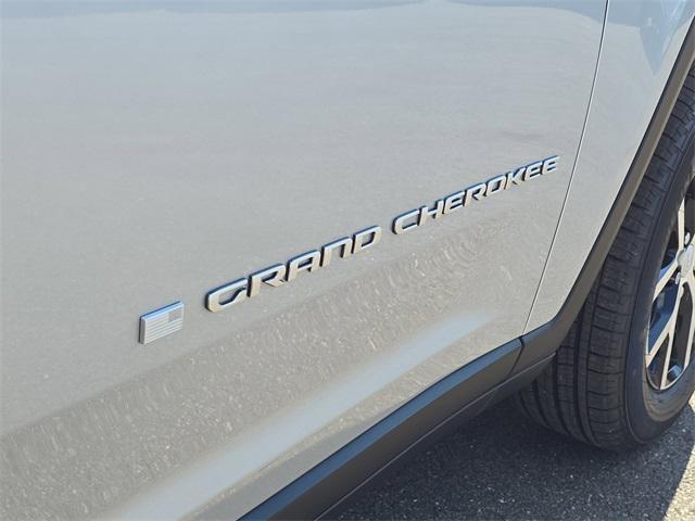 new 2025 Jeep Grand Cherokee L car, priced at $44,937