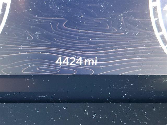 used 2024 Jeep Grand Cherokee car, priced at $38,972