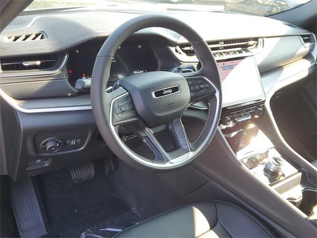 new 2025 Jeep Grand Cherokee car, priced at $46,536