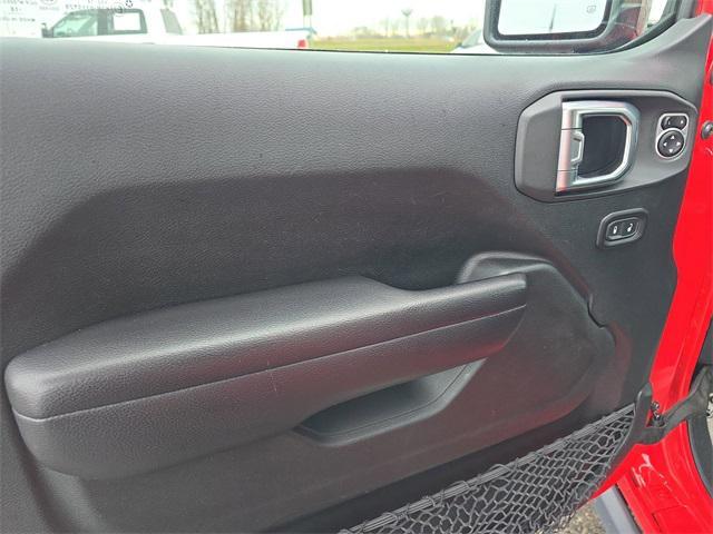 used 2018 Jeep Wrangler Unlimited car, priced at $25,448