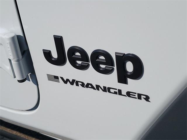 new 2025 Jeep Wrangler car, priced at $49,814