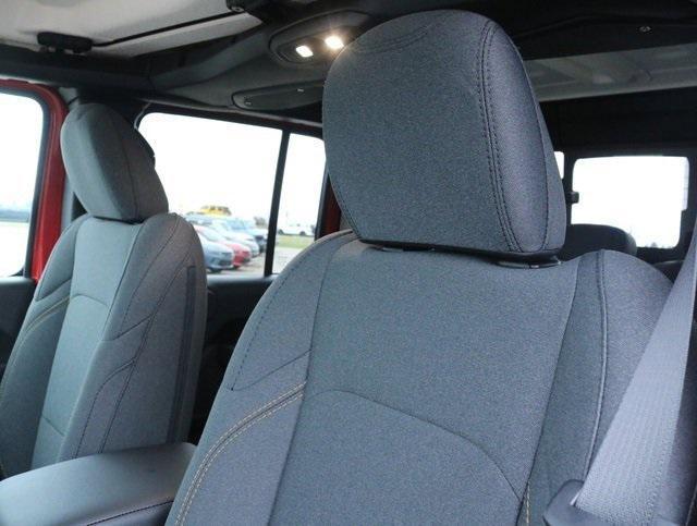 new 2025 Jeep Gladiator car, priced at $49,202