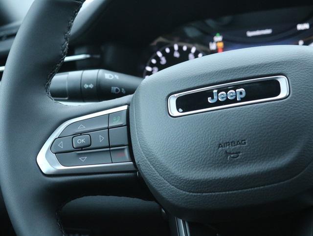 new 2025 Jeep Compass car, priced at $30,605