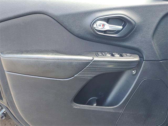 used 2016 Jeep Cherokee car, priced at $9,777