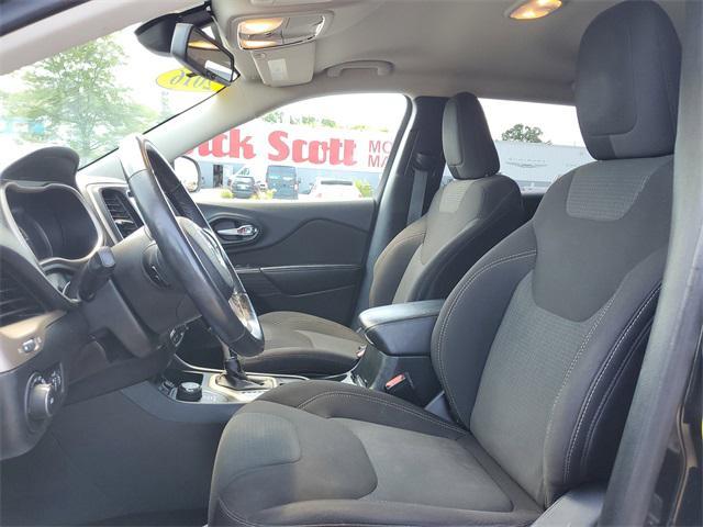 used 2016 Jeep Cherokee car, priced at $9,777