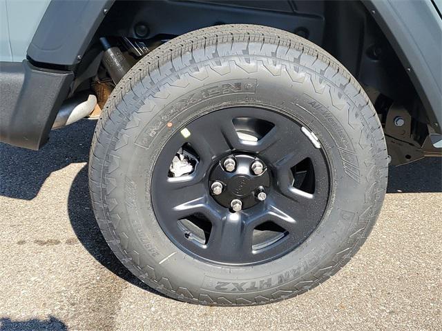 new 2025 Jeep Wrangler car, priced at $39,226